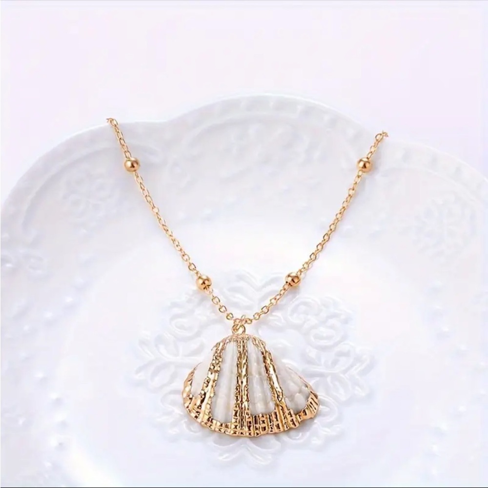 #5 Shell Necklace